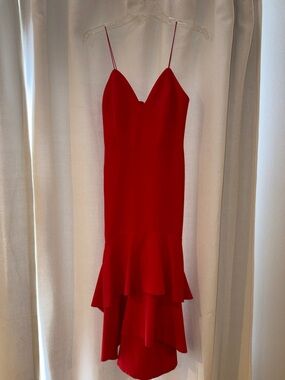 Alice and Olivia Elegant Red Spaghetti-Strap Ruffle Hem Dress💃